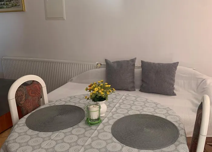 Apartment Villa Ana