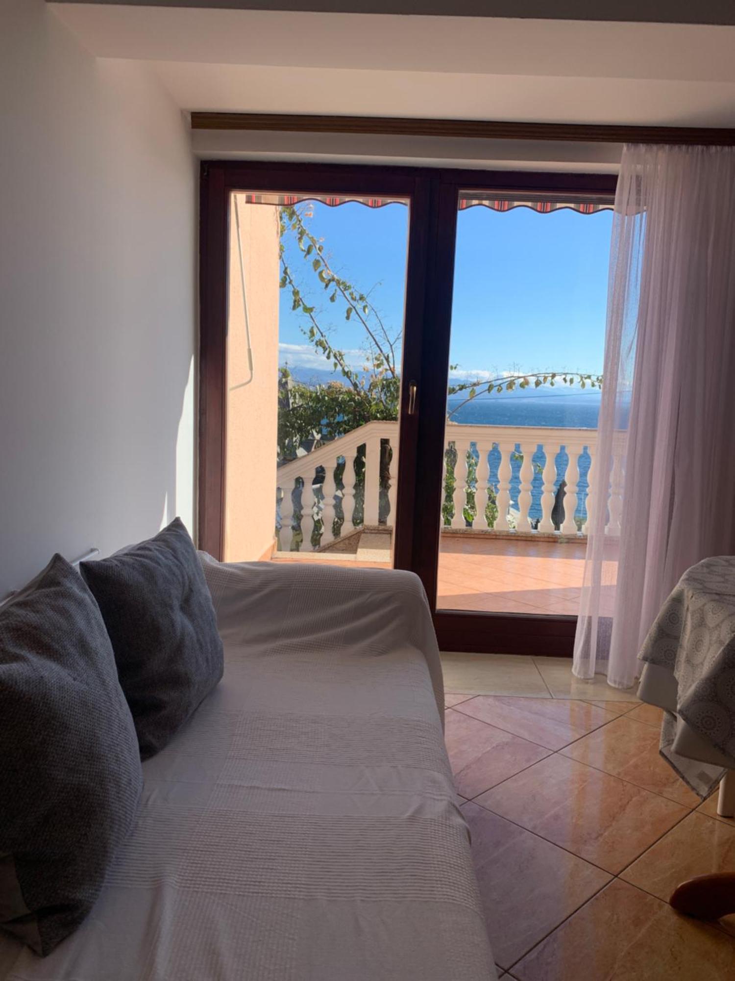 Ana * Opatija