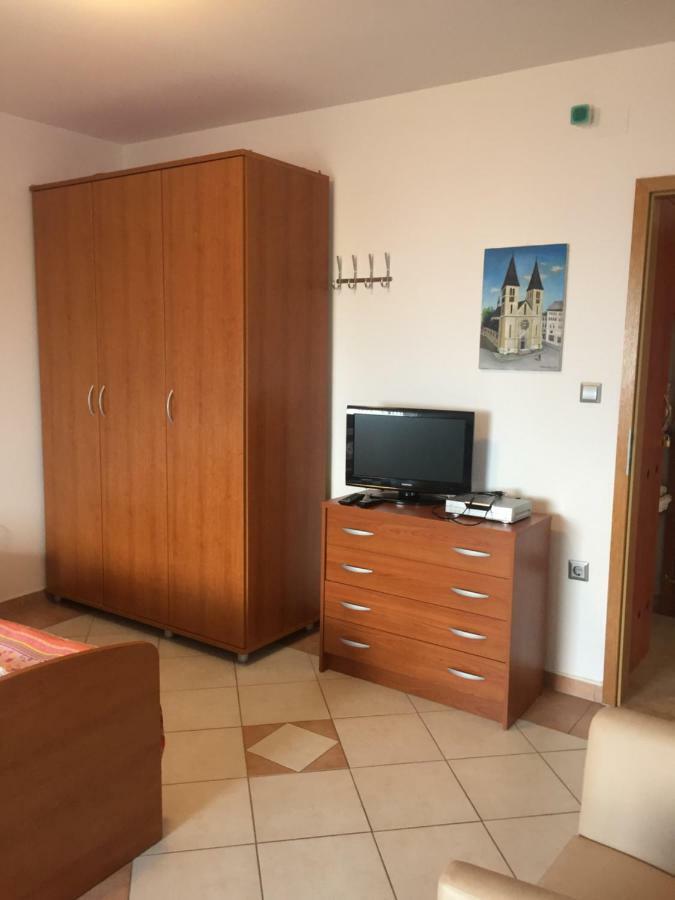Ana Apartman *