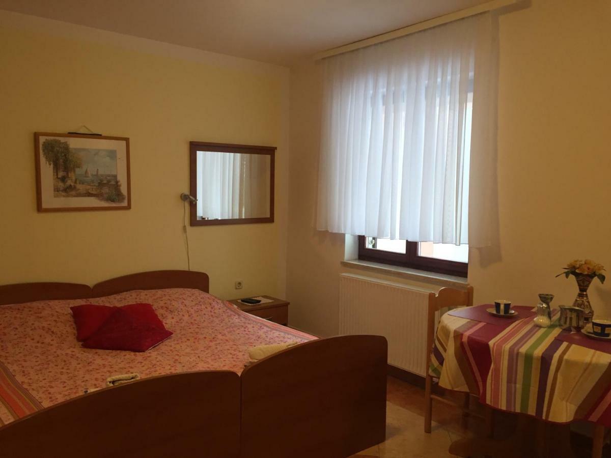 Ana Apartman