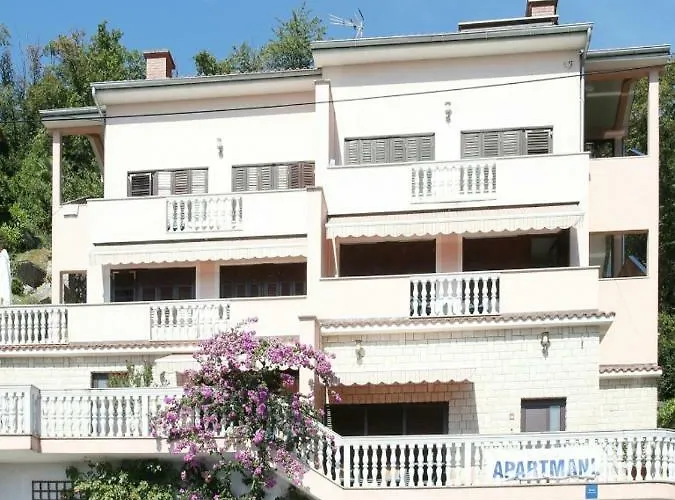 Apartment Villa Ana